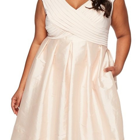 Adrianna Papell Blush Cocktail Dress - Picture 2 of 5